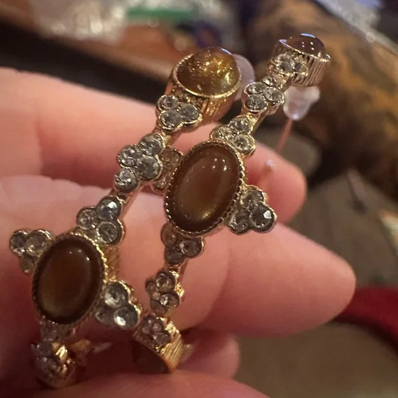 Tigers Eye Elegant Brown and Gold Women's Earrings - Picture 9 of 14